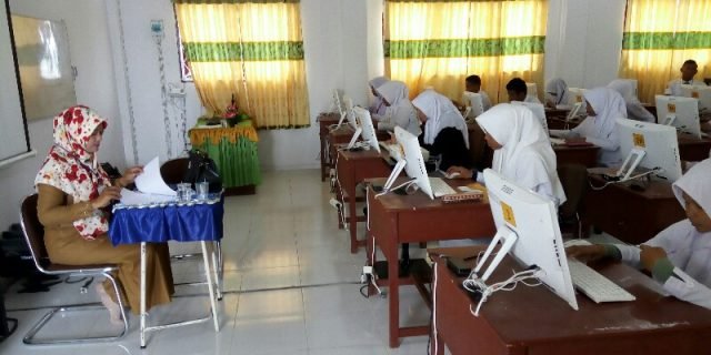 Penerapan Lima Hari Sekolah Tahun 2017/2018 Dikecualikan Bagi Sekolah yang Belum Memadai